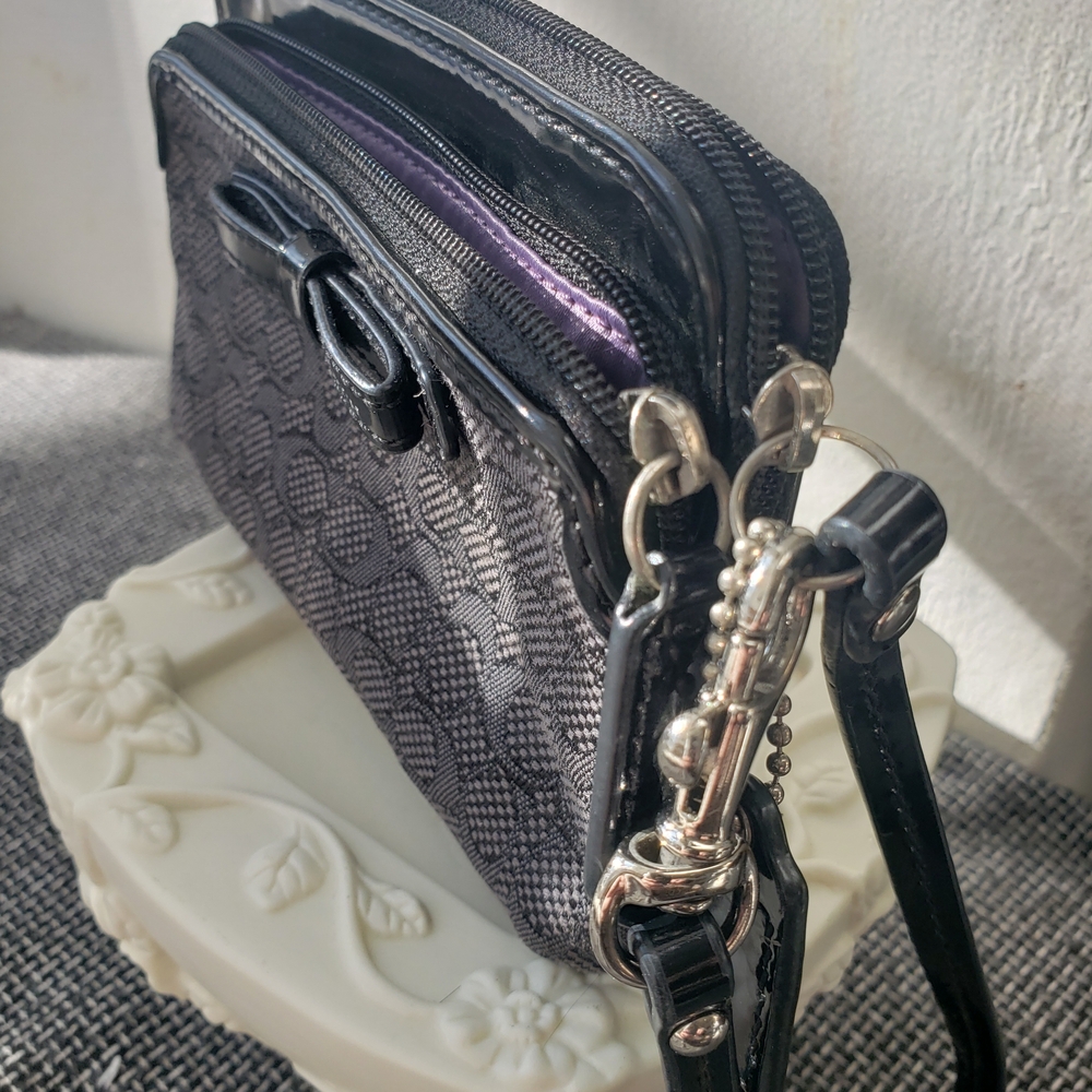 Coach Charcoal Jacquard Signature Wristlet - Picture 5 of 8